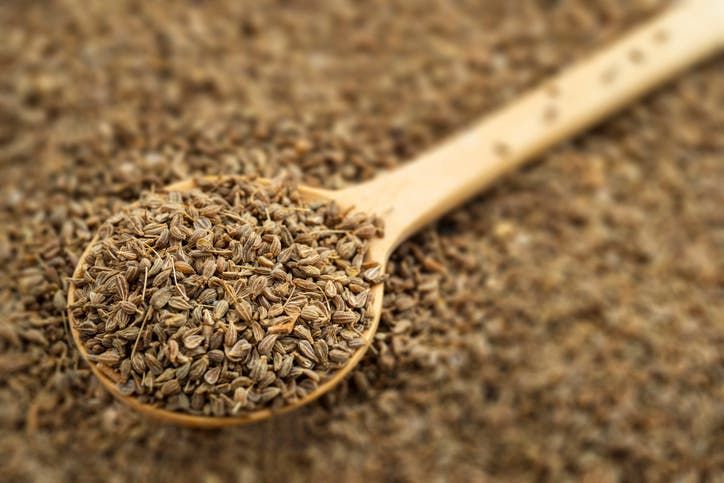 عشبة اليانسون (آيستوك)