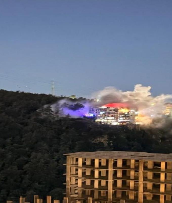 غارة إسرائيلية عنيفة على عرمون… من المستهدف؟