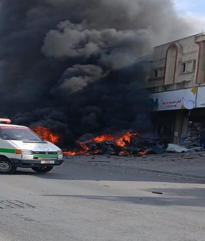 إصابة مسعفين في غارة على دير انطار