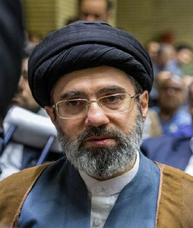 مجتبى خامنئي لـ”الحزب”: سنُواصل دعمكم