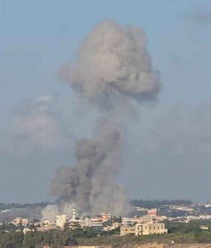 بالصورة- غارة تستهدف صحافية بصور.. من هي؟