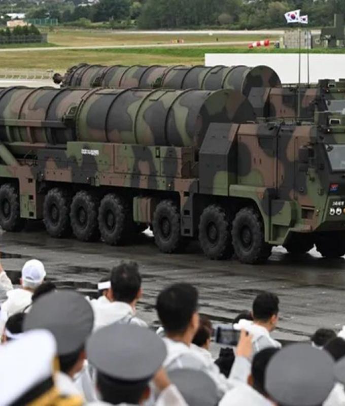 كوريا الشمالية تختبر صاروخا بالستيا