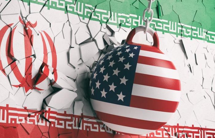 واشنطن: 100 شركة كبرى سحبت استثماراتها من إيران