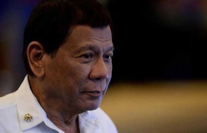 رئيس الفيليبين: المرأة لا تصلح للرئاسة