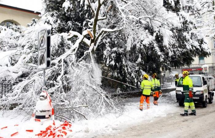 مقتل 3 أشخاص جراء انهيارات ثلجية غرب سويسرا
