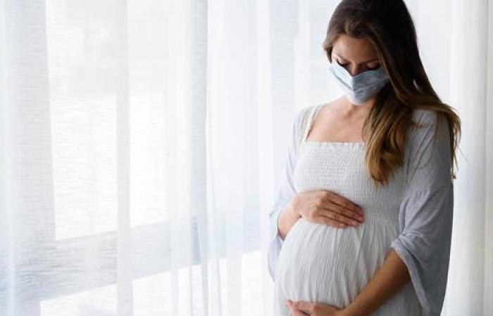 كورونا والحمل واللقاح.. حقائق صادمة وتوصيات محيّرة!