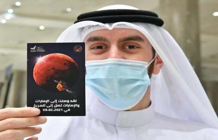 مطارات دبي تستقبل زوارها بـ”ختم المريخ” (صور)