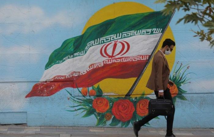 إيران تفرض ضريبة على المشاهير‎