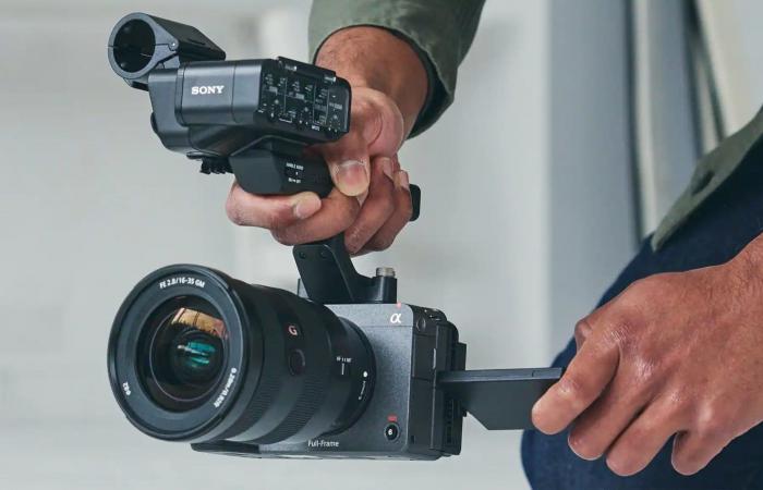 FX3 .. الكاميرا السينمائية الأقل تكلفة من سوني