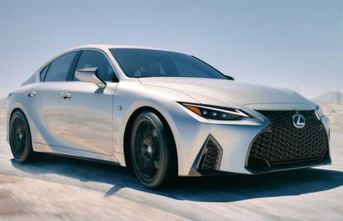 Lexus تطور سيارة LF-Z الكهربائية الفاخرة