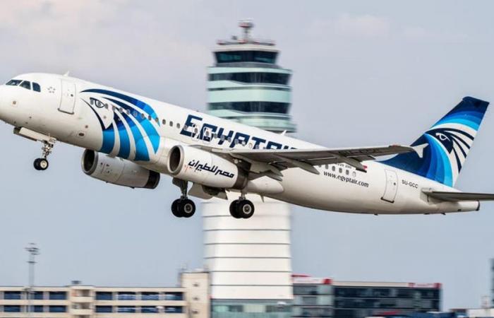 مصر للطيران تطرح تخفيضات على وجهاتها الدولية