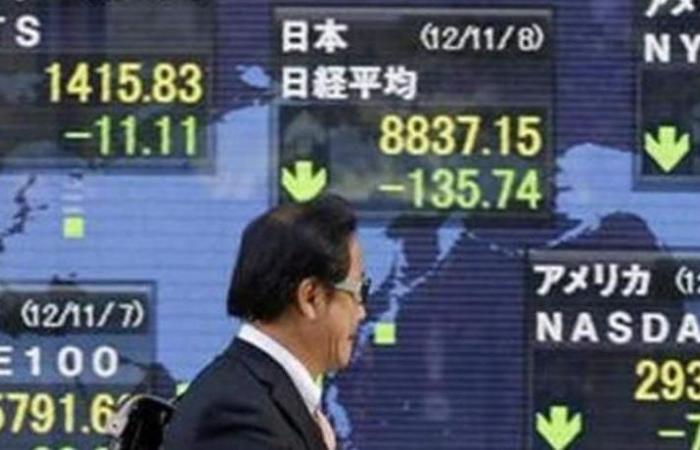 خسائر عنيفة تضرب الأسهم اليابانية في بورصة طوكيو