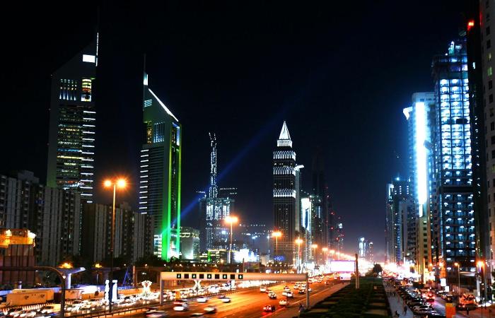 الإمارات : تغريم المدير المالي السابق لشركة أبراج 1.7 مليون دولار