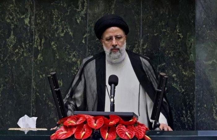 إيران: رئيسي لن يدخر جهداً لرفع العقوبات