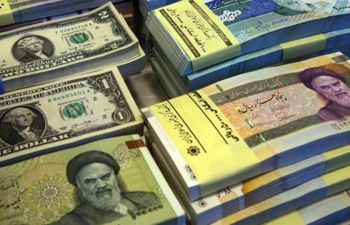 الريال الإيراني يسجل انهيارا أمام العملات الأجنبية