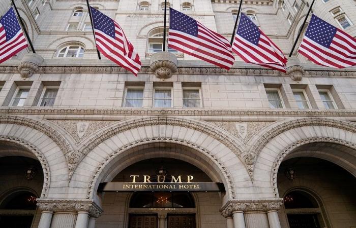 ترامب يخطط لبييع فندقه بواشنطن بهذا السعر