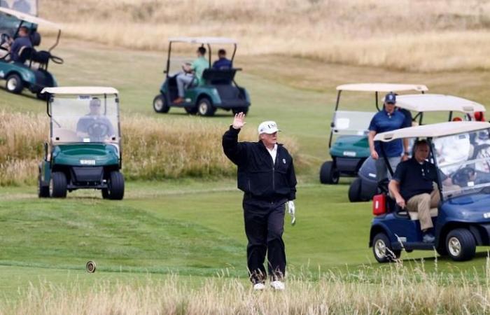 ترامب يخسر 100 مليون دولار في ملاعب الغولف
