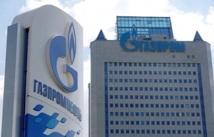 غازبروم الروسية تواصل شحن الغاز عبر أوكرانيا بنفس القدر