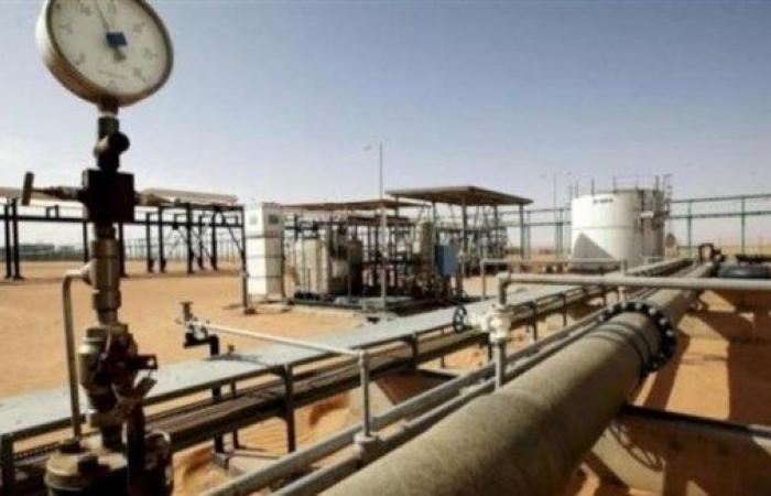 مؤسسة النفط الليبية تعلن رفع حالة القوة القاهرة عن حقلي الشرارة والفيل