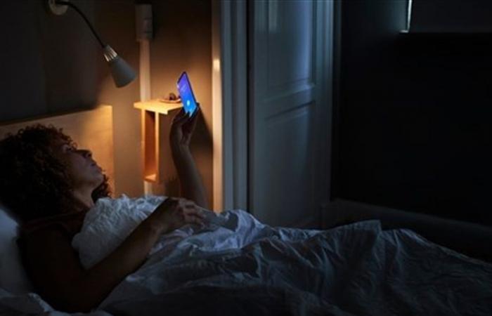 النوم في الظلام الدامس يحد من مخاطر الإصابة بهذه الأمراض