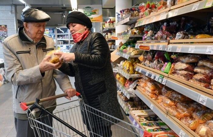 ألمانيا تواجه صدمة تضخم في تجارة المواد الغذائية