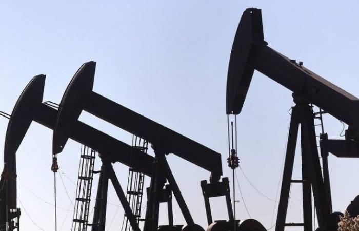 ‎تراجع أسعار النفط بفعل المخاوف الاقتصادية العالمية