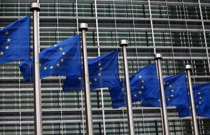 الاتحاد الأوروبي يلغي الدعم الحكومي لمجابهة كورونا