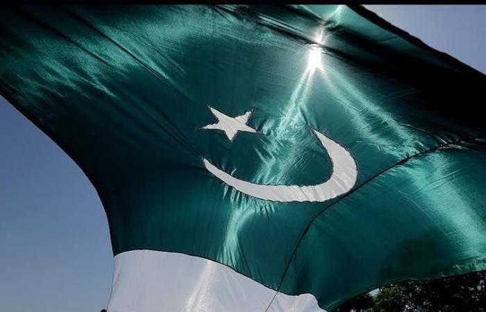 باكستان تحظر استيراد عشرات السلع لتعزيز الاقتصاد