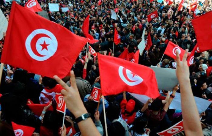 استفتاء حول دستور جديد في تونس
