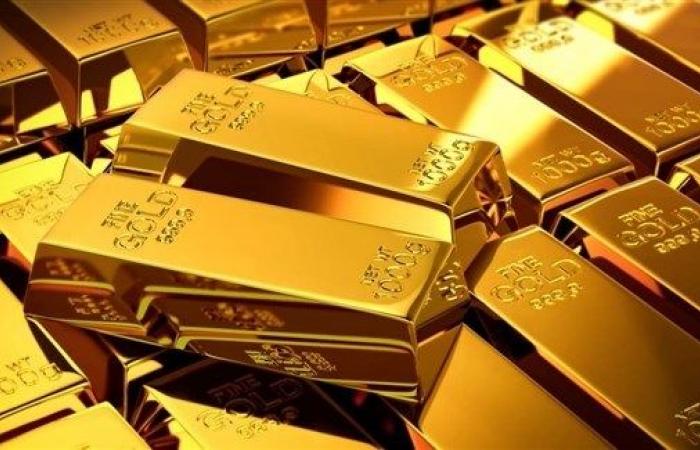 الذهب ينخفض مع ارتفاع عوائد سندات الخزانة الأمريكية