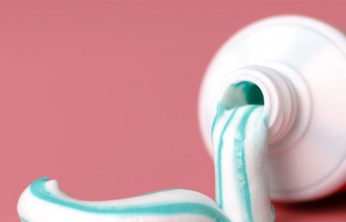 6 مكونات في معجون الأسنان يجب تجنبها