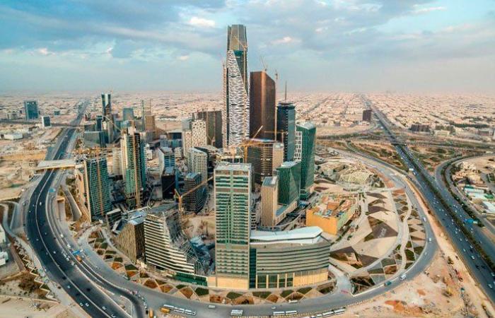 “الصندوق”: الاقتصاد السعودي نقطة مضيئة وسط الأزمات