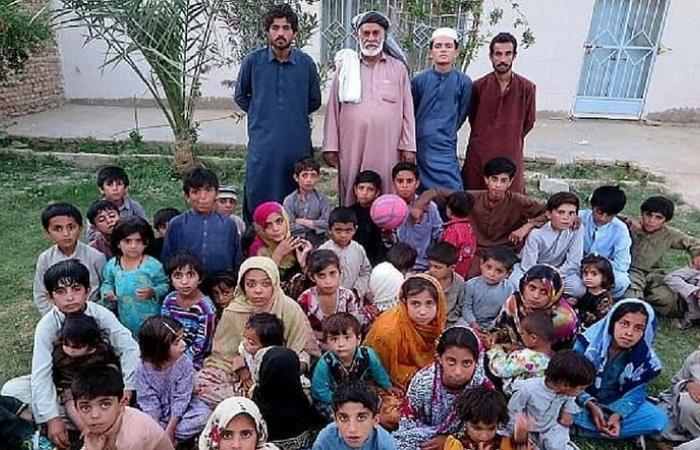 أنجب 54 طفلًا – وفاة الباكستاني عبدالمجيد منغال