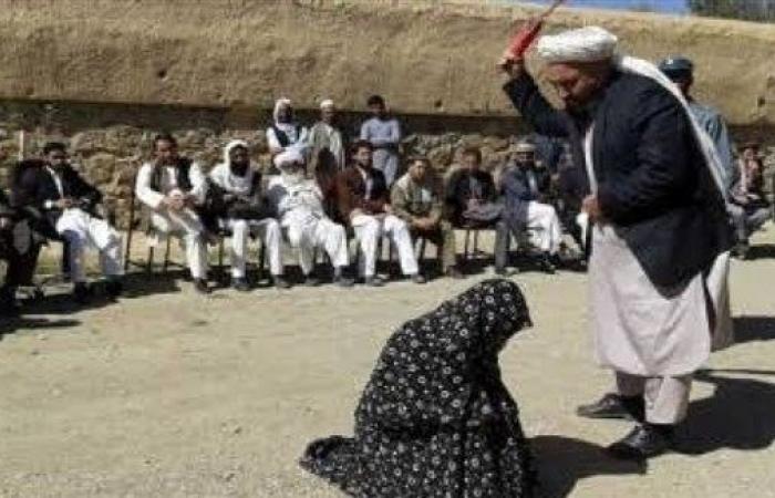 طالبان تجلد 12 مداناً بينهم امرأة جنوب أفغانستان