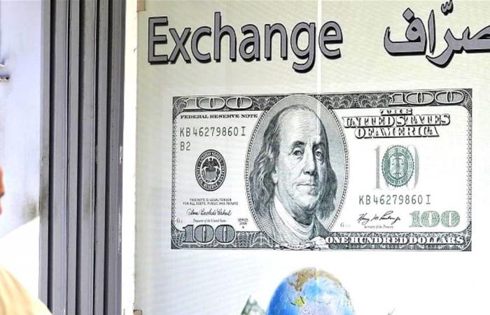 خبيرٌ لبنانيّ يكشف.. الدولار سينخفض إلى هذا السعر!