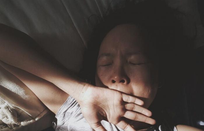 هل من مخاطر للنوم الخفيف على صحة الإنسان؟