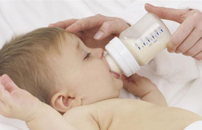 بعد رفع الدعم عن الحليب.. إرضاع طفل واحد شهرياً بمليوني ليرة!