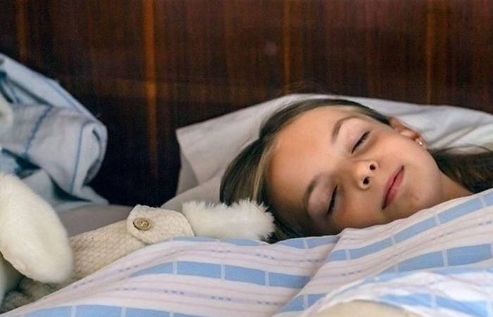 النوم يحمي المراهقين من الصعوبات النفسية