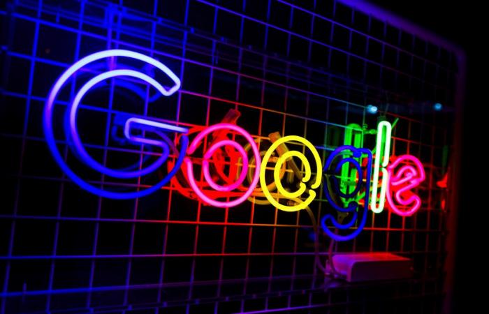 جوجل تنفق مليارات الدولارات لتسريح الموظفين