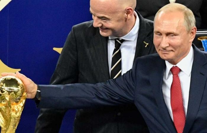 روسيا تنتظر صافرة السلام: هل تفتح كرة القدم "أبواب الغفران"؟