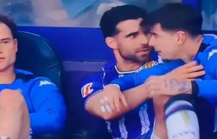 فضيحة في اسبانيا.. شتائم ولكمات بين لاعبين على مقاعد البدلاء
