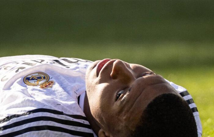 سان جيرمان يقلب الطاولة على مبابي.. ويطالب بتعويض خيالي!