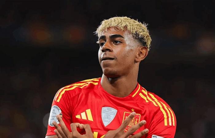 يامال يرسل "رسالة صامتة" إلى ديمبيلي بعد ملحمة إسبانيا وفرنسا… والكرة الذهبية تشتعل