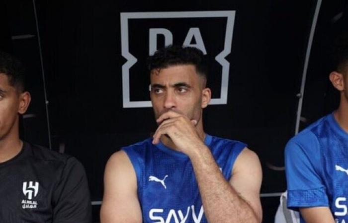 بعد فسخ التعاقد مع عبد الرزاق حمد الله.. الهلال السعودي يتخذ قرارا مهماً