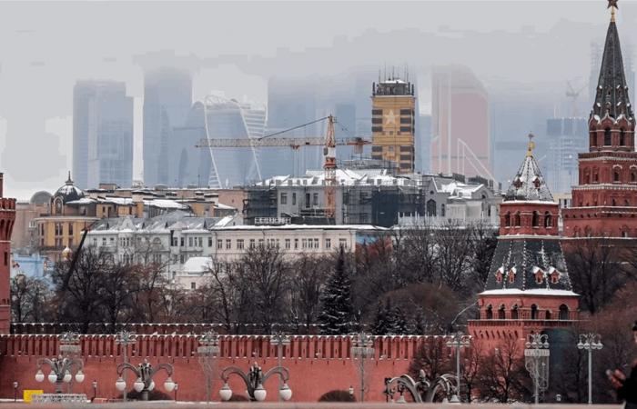 ابنة زعبم تتهم أختها بإرسال 17 رجلاً للقتال مع روسيا