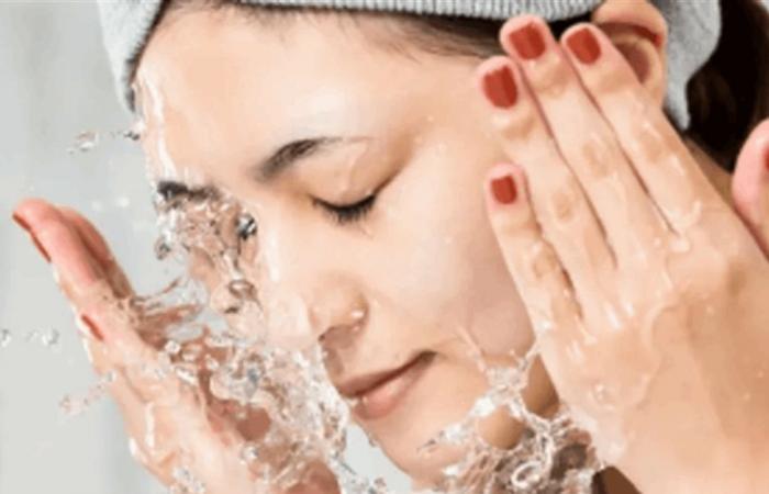 أيّهما الأفضل لغسل الوجه.. الماء البارد أم الساخن؟