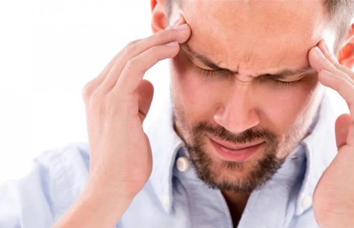 مسكنات وأدوية خاصة… كيف يُعالج الصداع النصفي؟