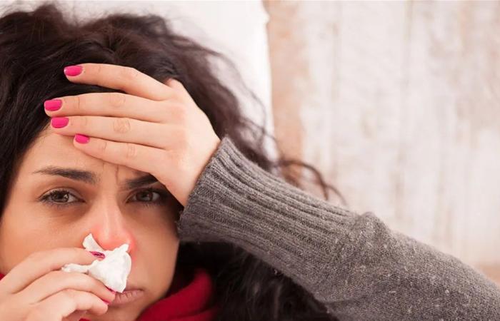 أطعمة قد تزيد الإنفلونزا سوءاً.. تعرف إليها