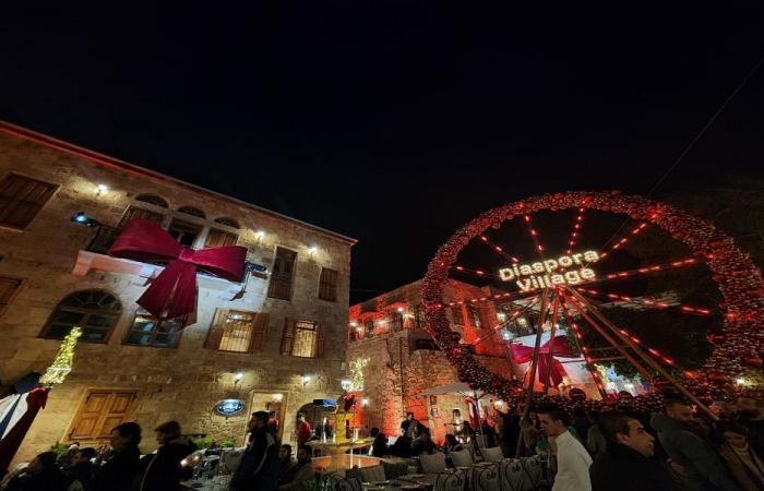 زحمة ميلادية في البترون (فيديو)