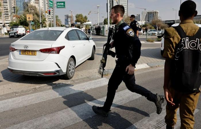 إطلاق نار على إسرائيلي بعد الاشتباه بكونه فلسطينياً